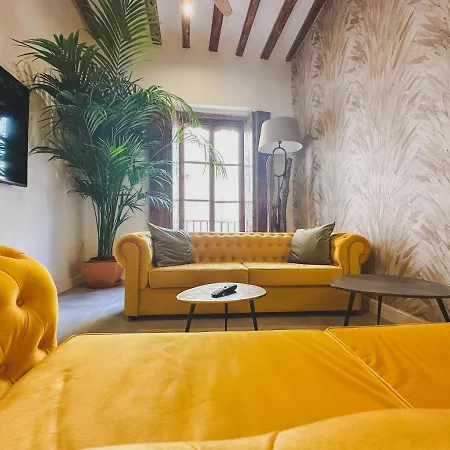 Julio Cesar Apartment